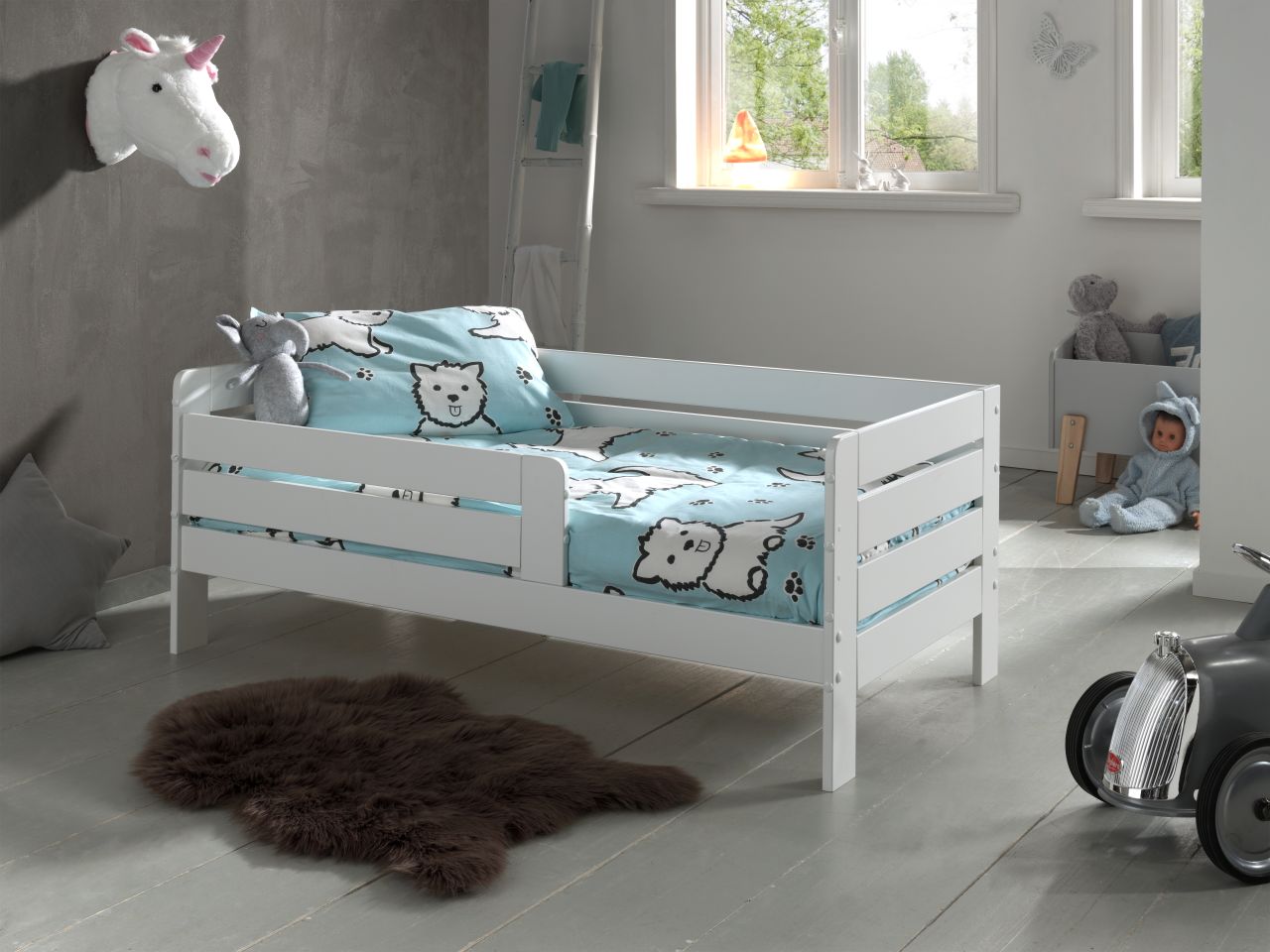 Juniorbett mit Umrandung- 70 x 140 Kinderbett Einzelbett Gitter-Weiß