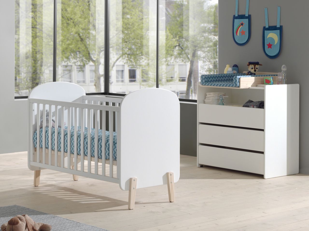 Set Babyzimmer Babybett Kommode Wickelaufsatz 60×120 Wickeltisch Babymöbel Weiss