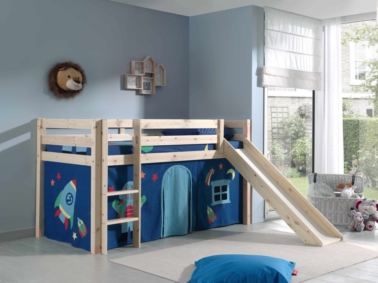 Spielbett Hochbett Kinderbett 90×200 Vorhang Astronaut Holzbett blau Rutsche