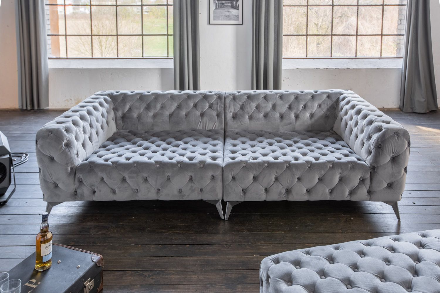 KAWOLA Big Sofa NARLA Chesterfield Sofa Velvet silber