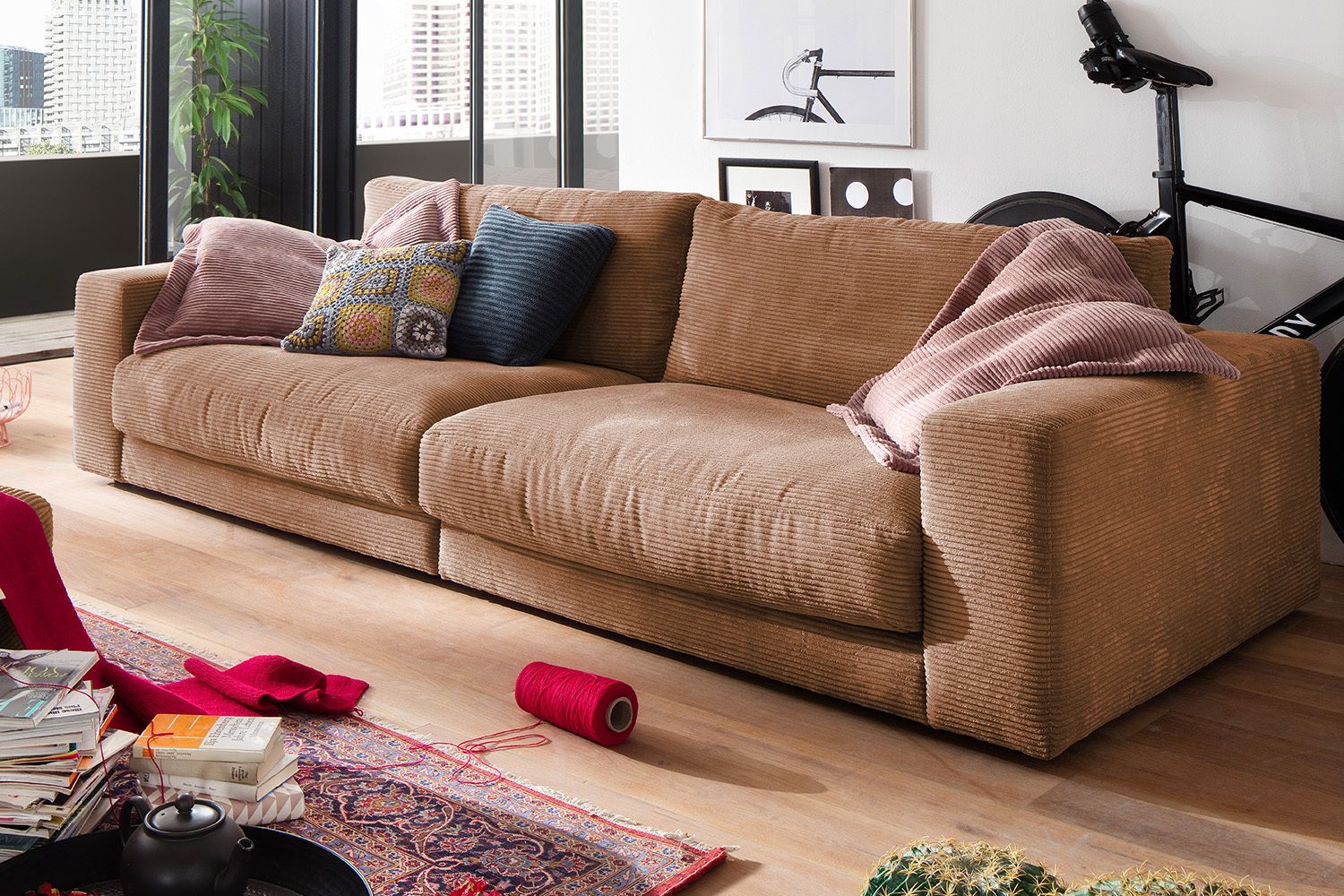 KAWOLA Sofa MADELINE 3-Sitzer Cord rost